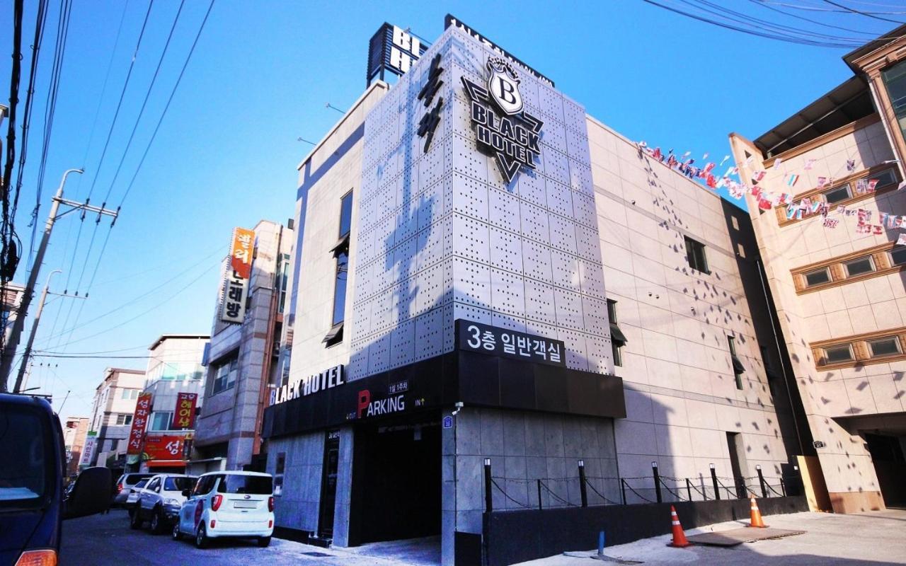 Black Hotel Pohang Zewnętrze zdjęcie